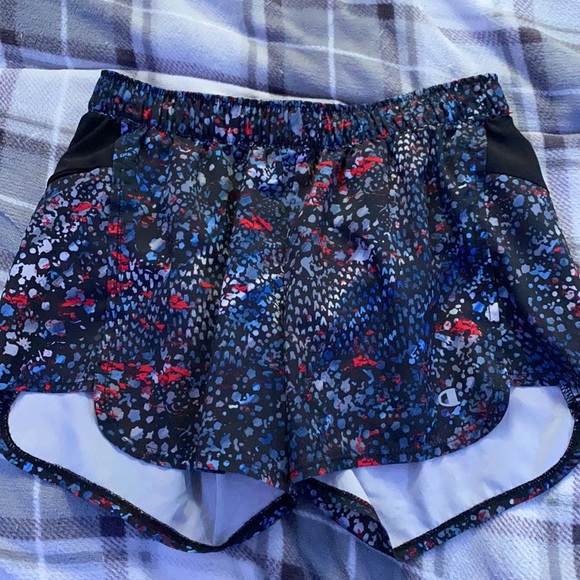 Champion Shorts - Picture 1 of 5